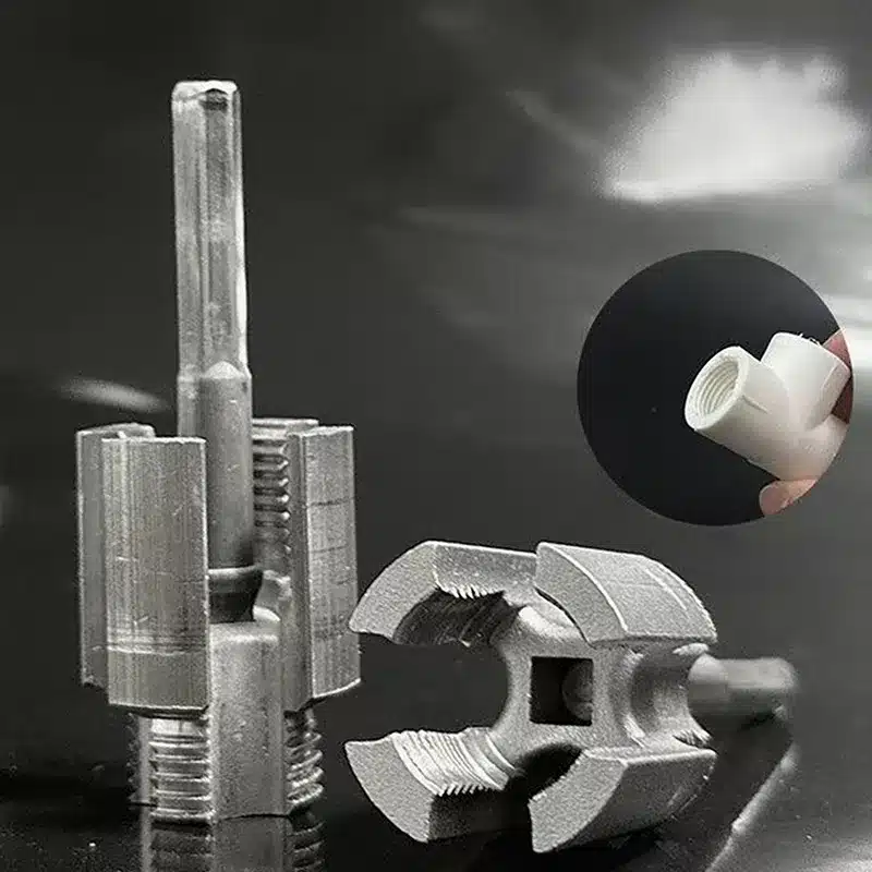 3-in-1 Pipe Thread Cutting Tool - Image 6