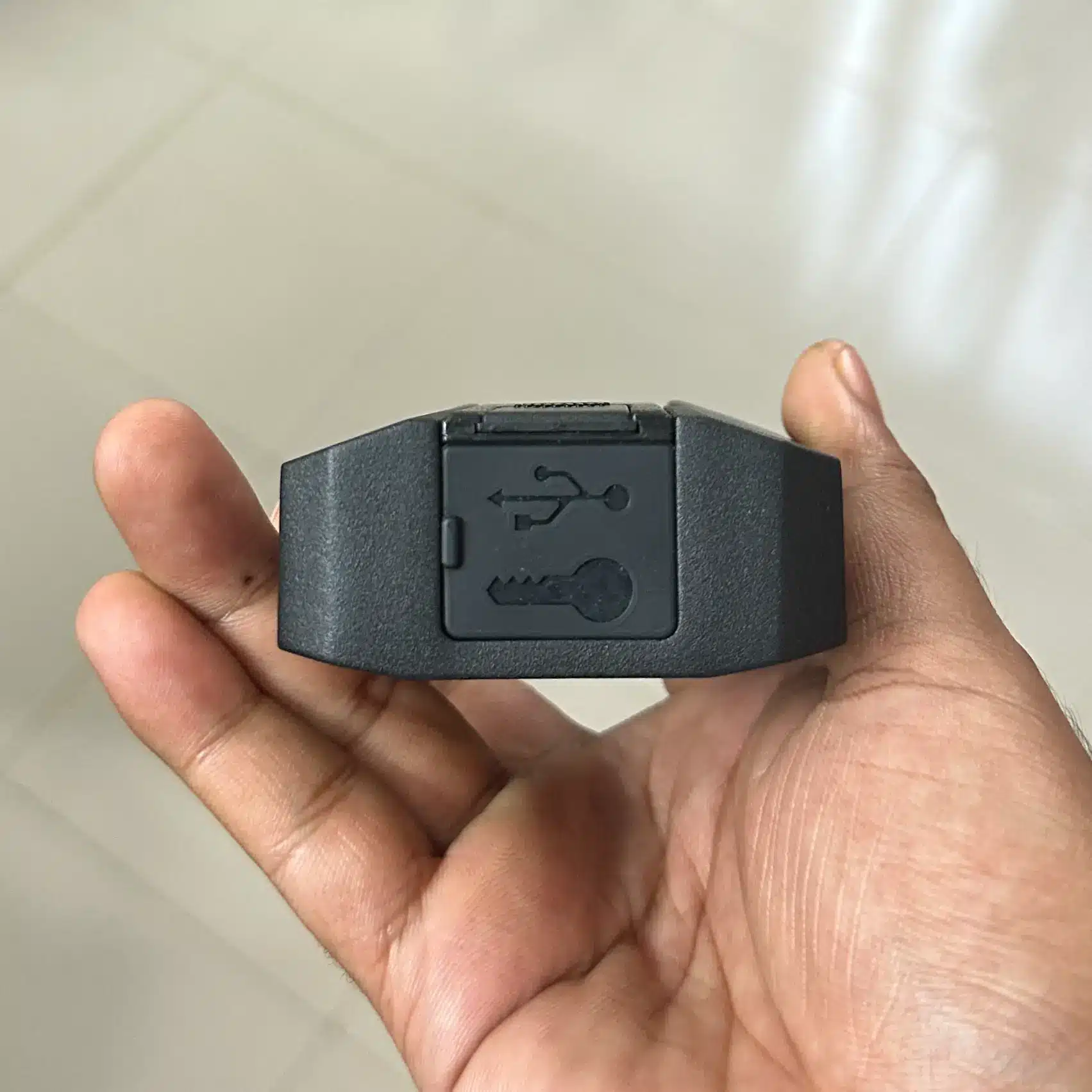 Smart Fingerprint PadLock - Image 5